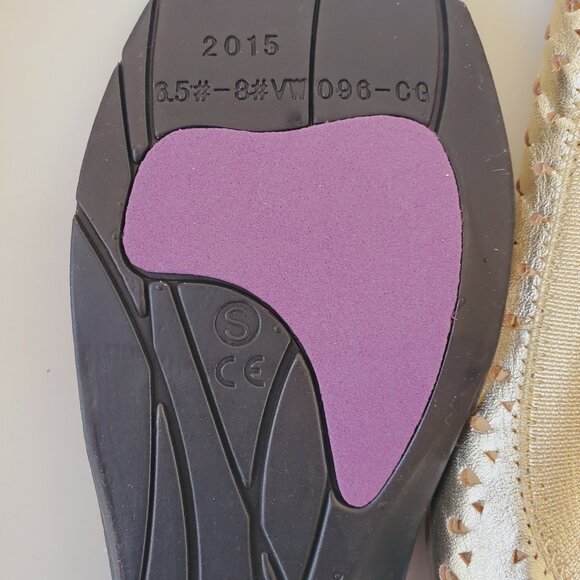 Vionic Spark Surin Gold Leather Slip On Cutout Arch Support Ballet Flats Size 8 - Picture 9 of 15